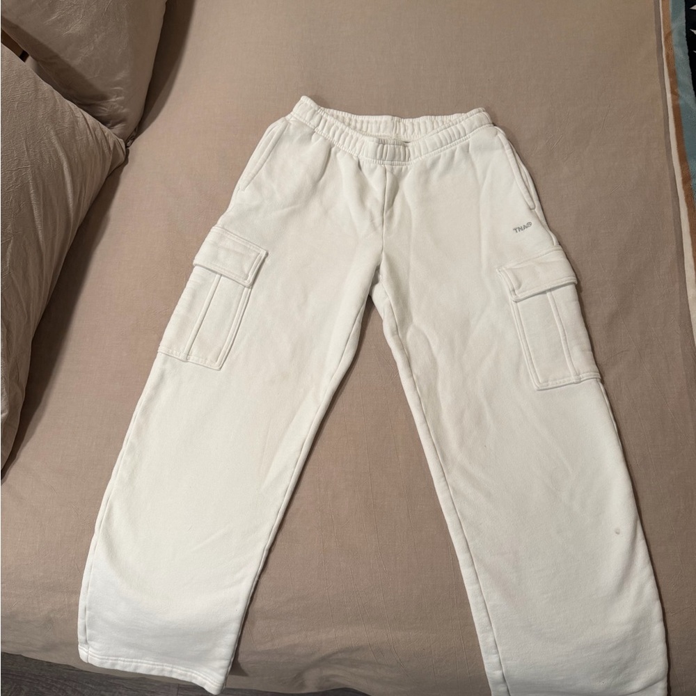Aritzia TNA white Cozy Fleece Mega Cargo size Small